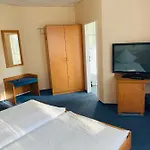 Montan 3* Duisburg